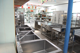 家具、電化製品、インテリア用品、その他